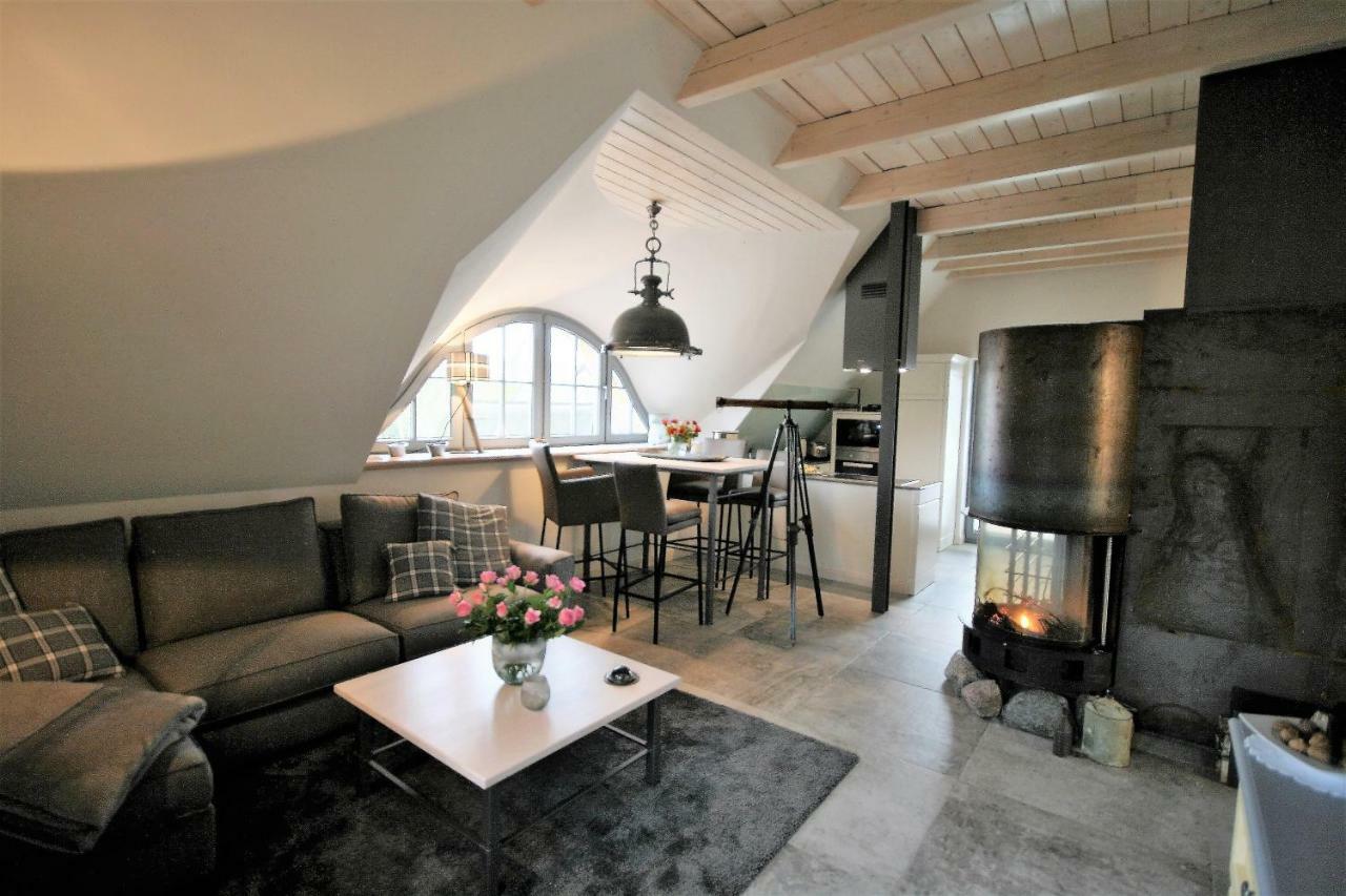 "Kontorhaus" By Ferienhaus Strandgut Born Buitenkant foto